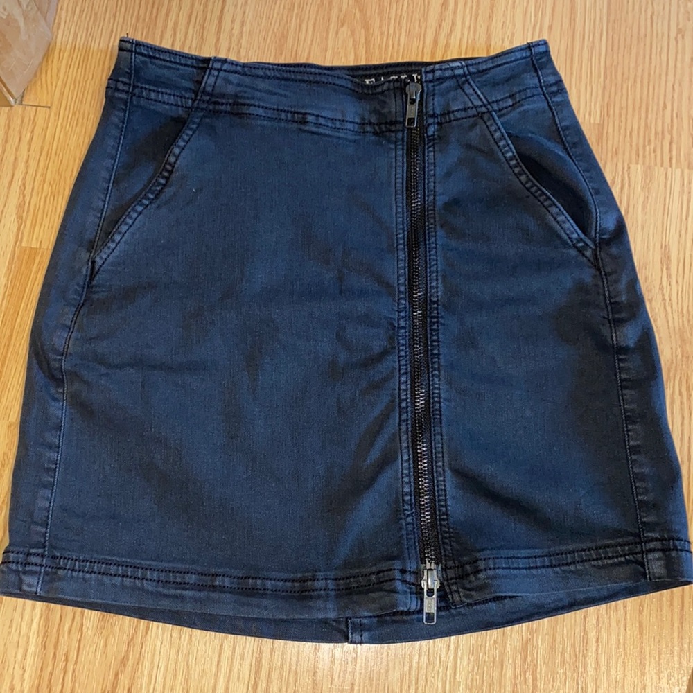 AE denim skirt